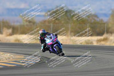 media/Jan-10-2025-CVMA Friday Practice (Fri) [[489e0da257]]/Group 4 and Trackday/Session 5 (Turn 7)/